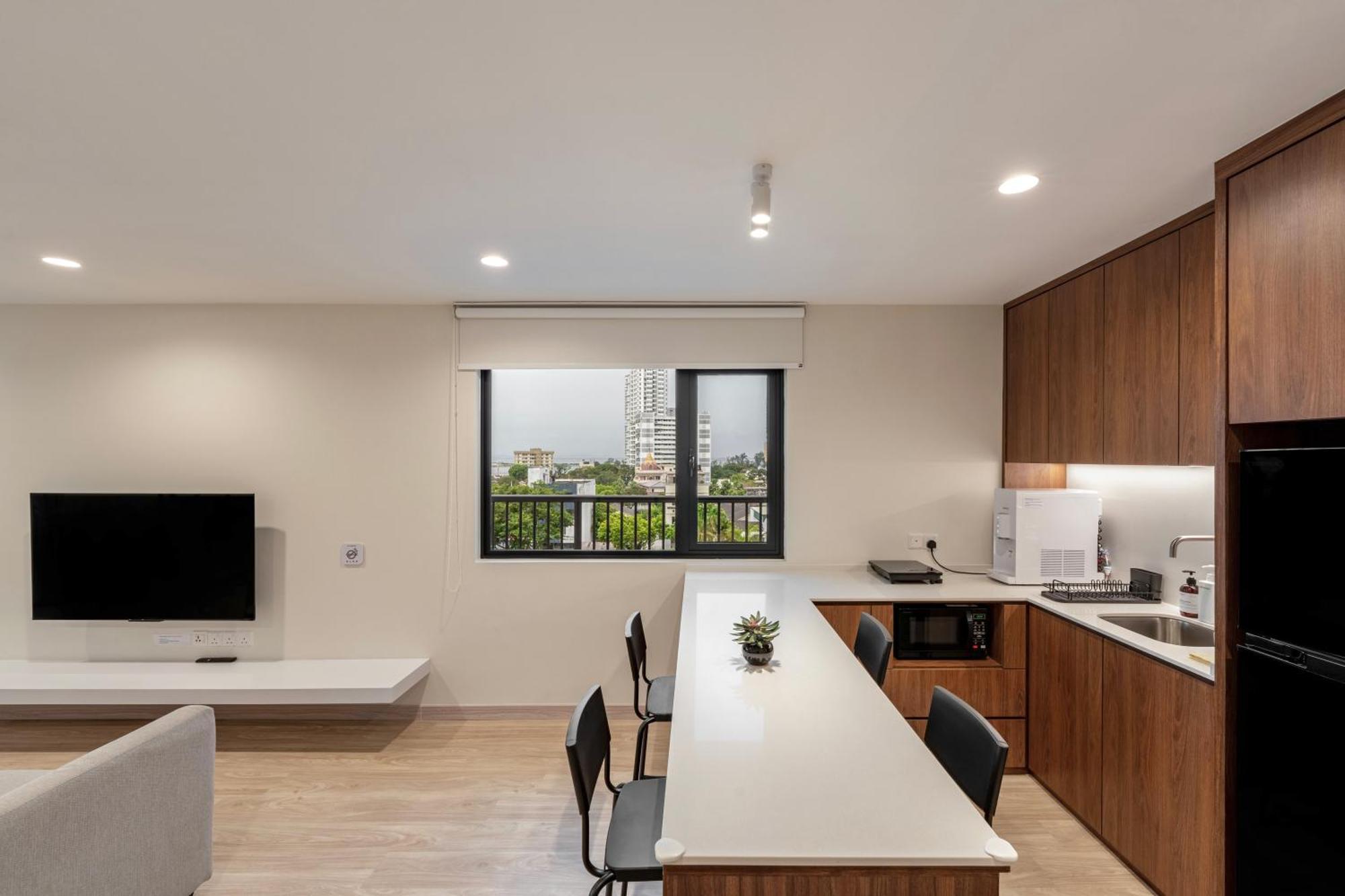 Codrington House - Boutique Apartments George Town Buitenkant foto