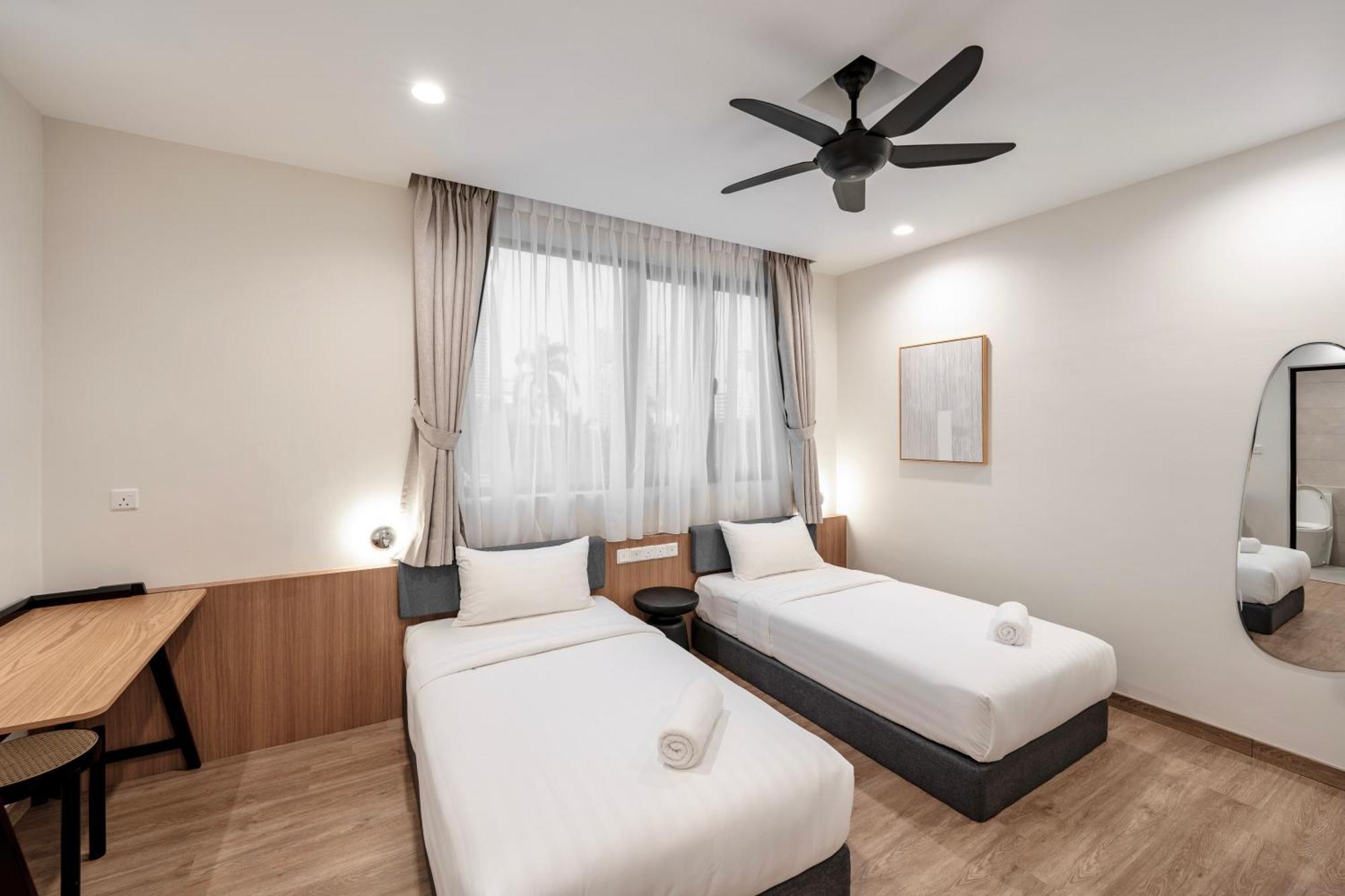 Codrington House - Boutique Apartments George Town Buitenkant foto